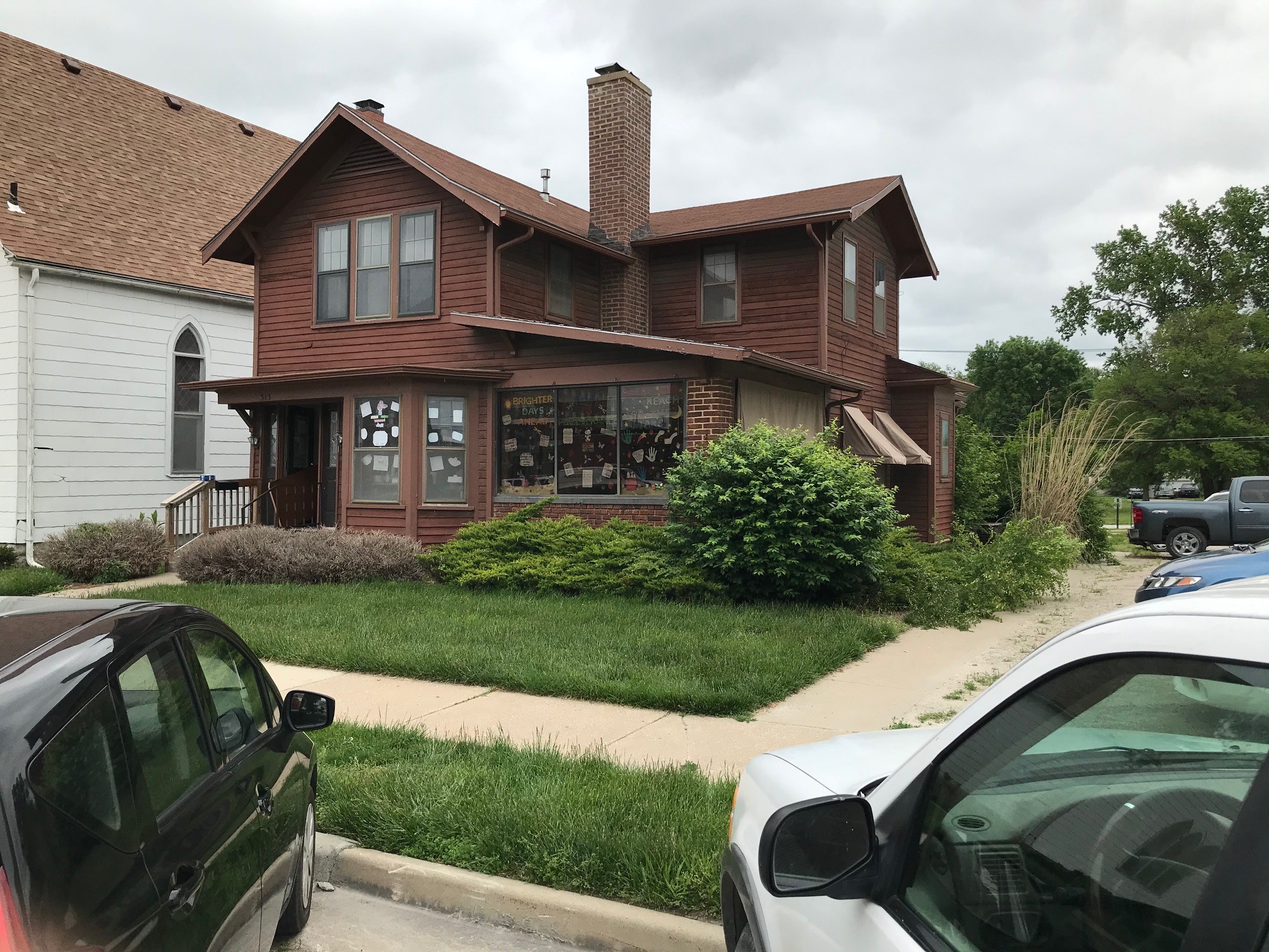 Property main image